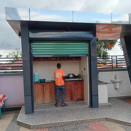 Hba Lodge Kahama Luaran gambar