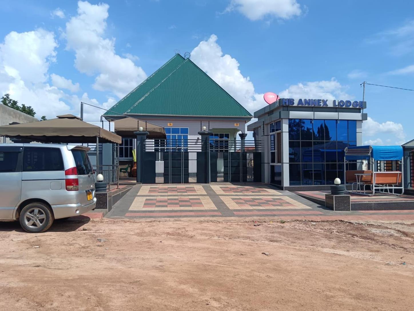 Hba Lodge Kahama Luaran gambar